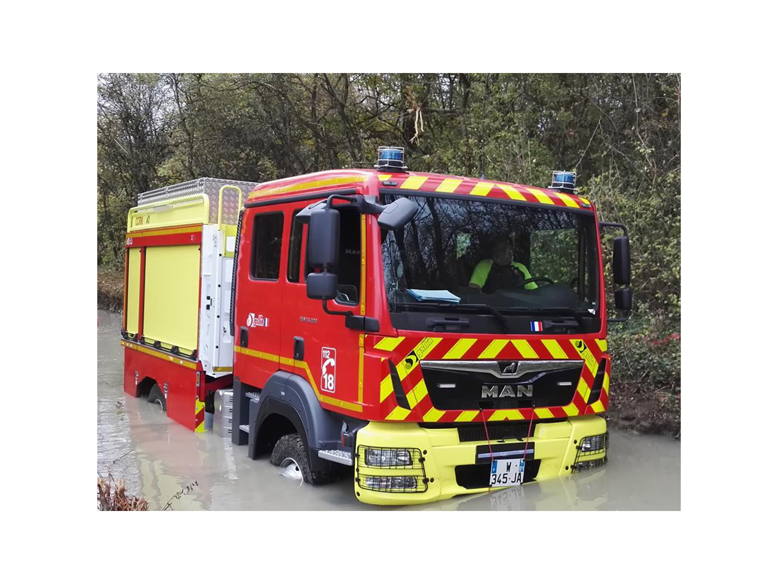 LED Beacon Class 2 - Gyroled M130 - Image 2