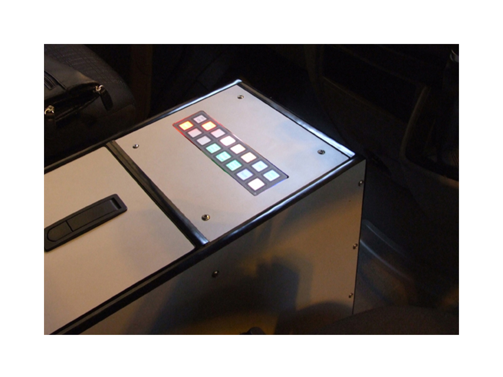 MCS-F16 MaxiPlus Switch Panel - DIN Mount/Flush Fit Mounted Lit