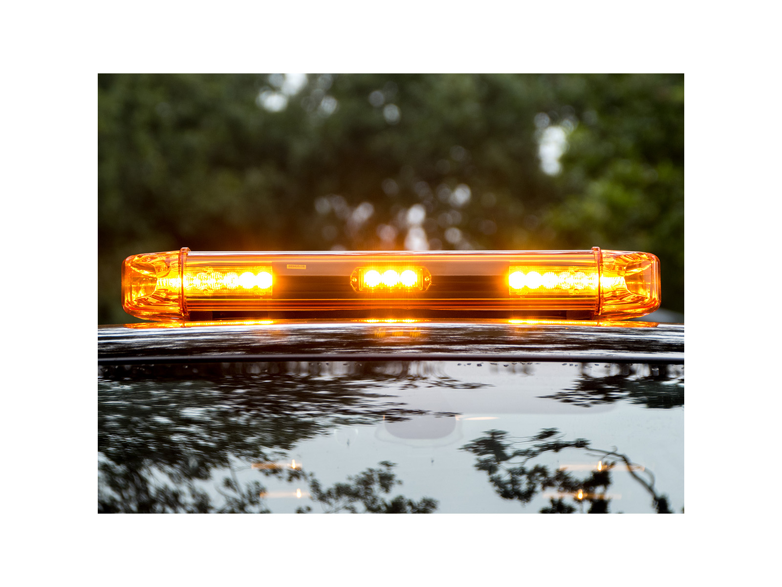 Mini rampe VEGA orange sur camion noir