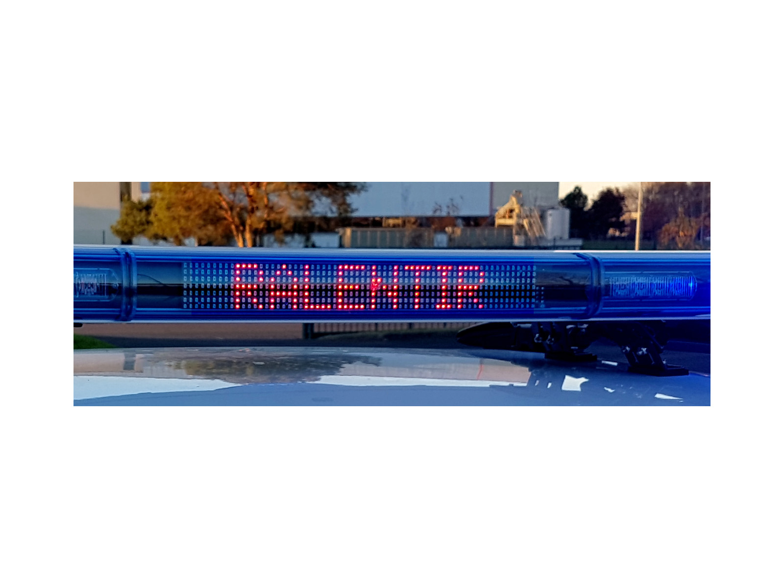 Rampe VEGA avec panneau à message intégré