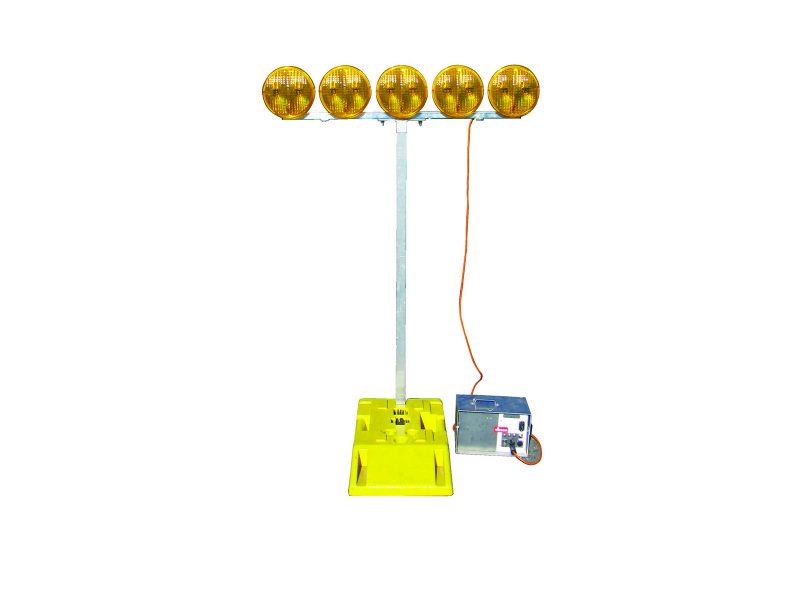 Rampe 5 feux sur mât avec boîtier autonome