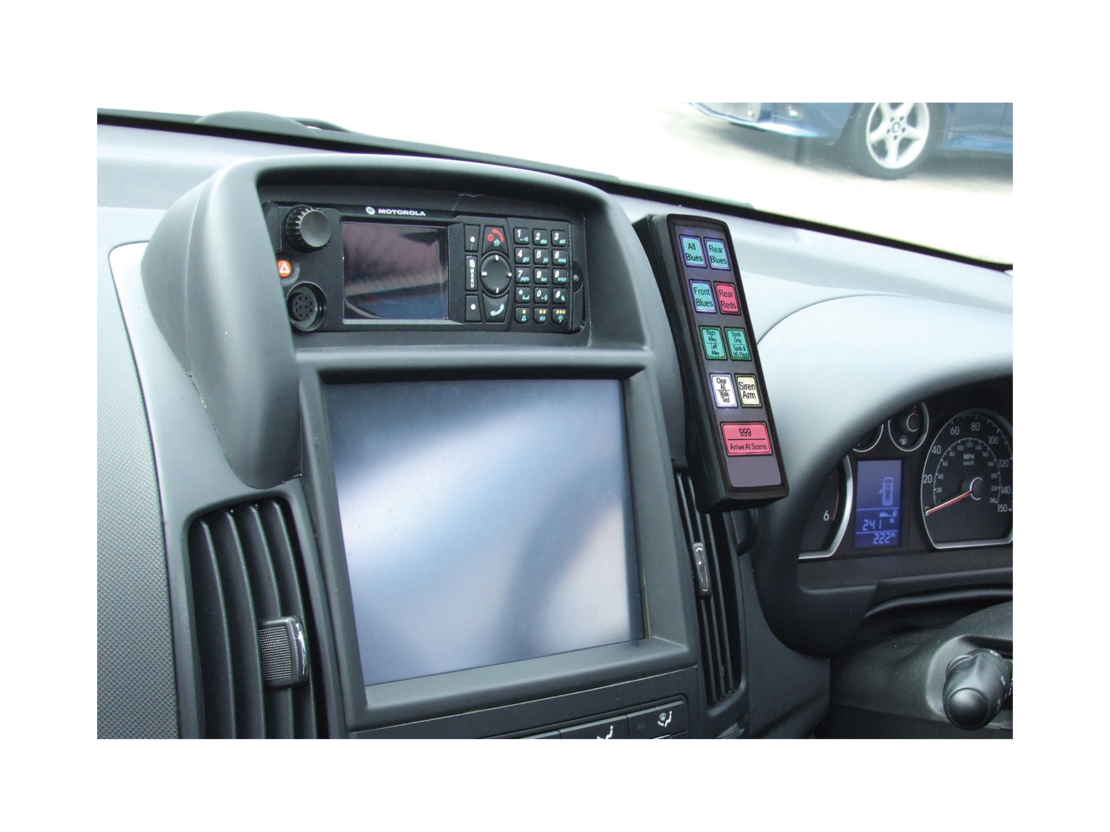 MCS-T10 Midi Handset Verical Dash Mounted 2