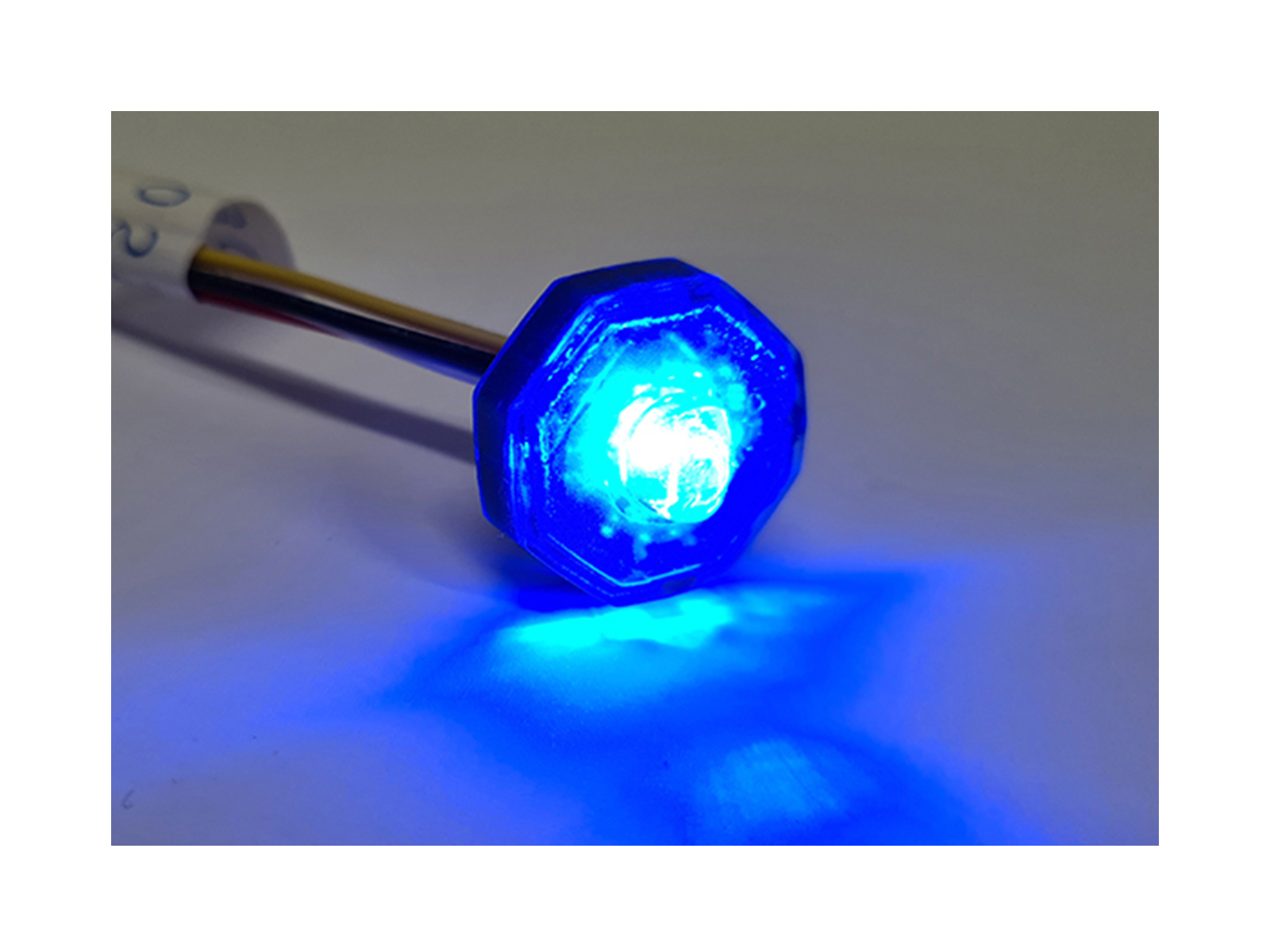 Octa-Fit Discreet LED Module (F019) Angle Lit Blue Wired